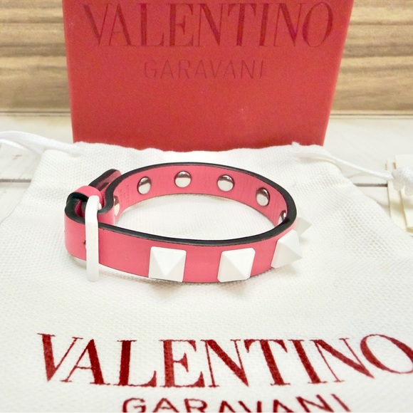 Valentino Garavani Leather Rockstud Bracelet - Picture 3 of 6